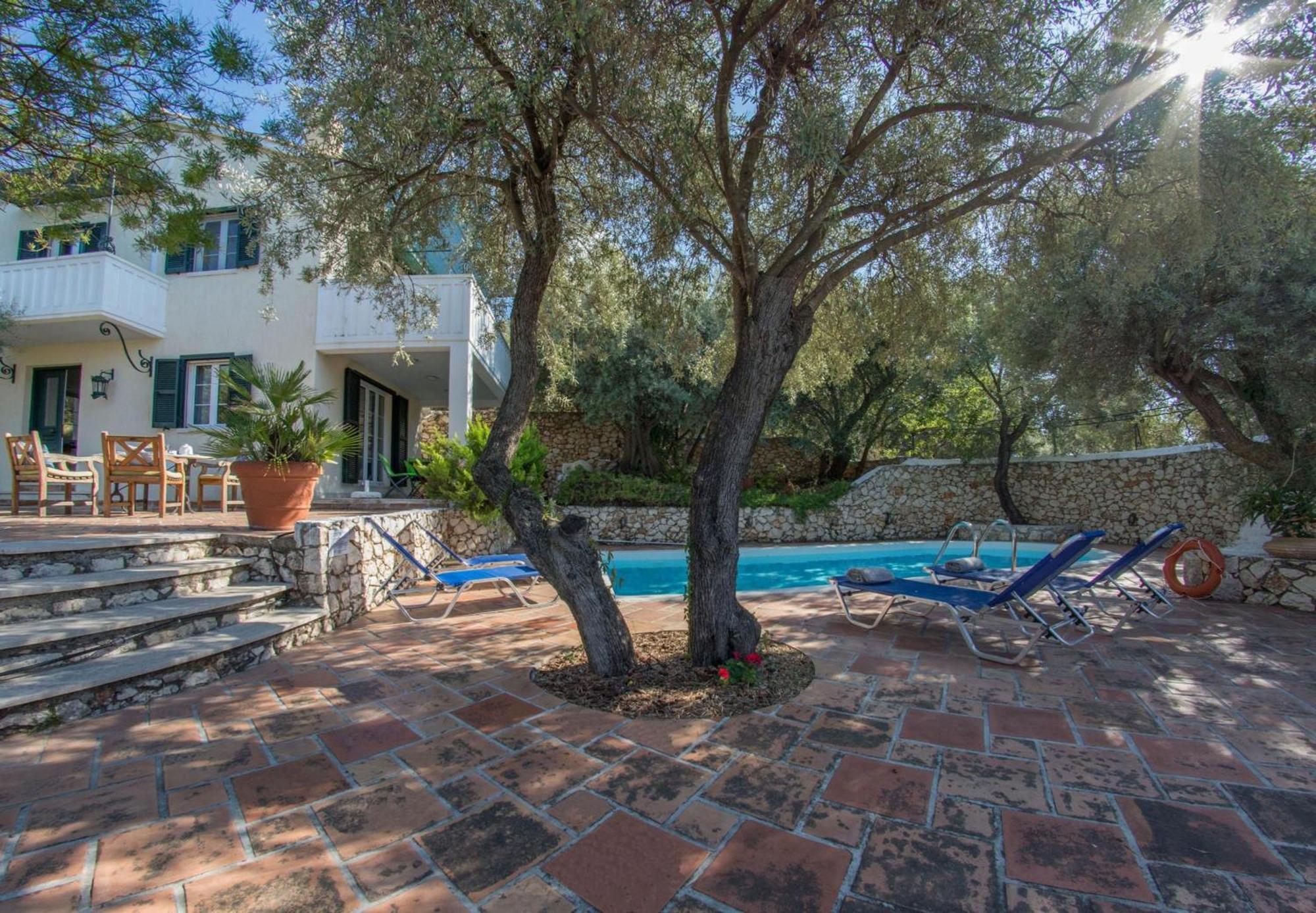 Agios Nikitas Villas Exterior foto